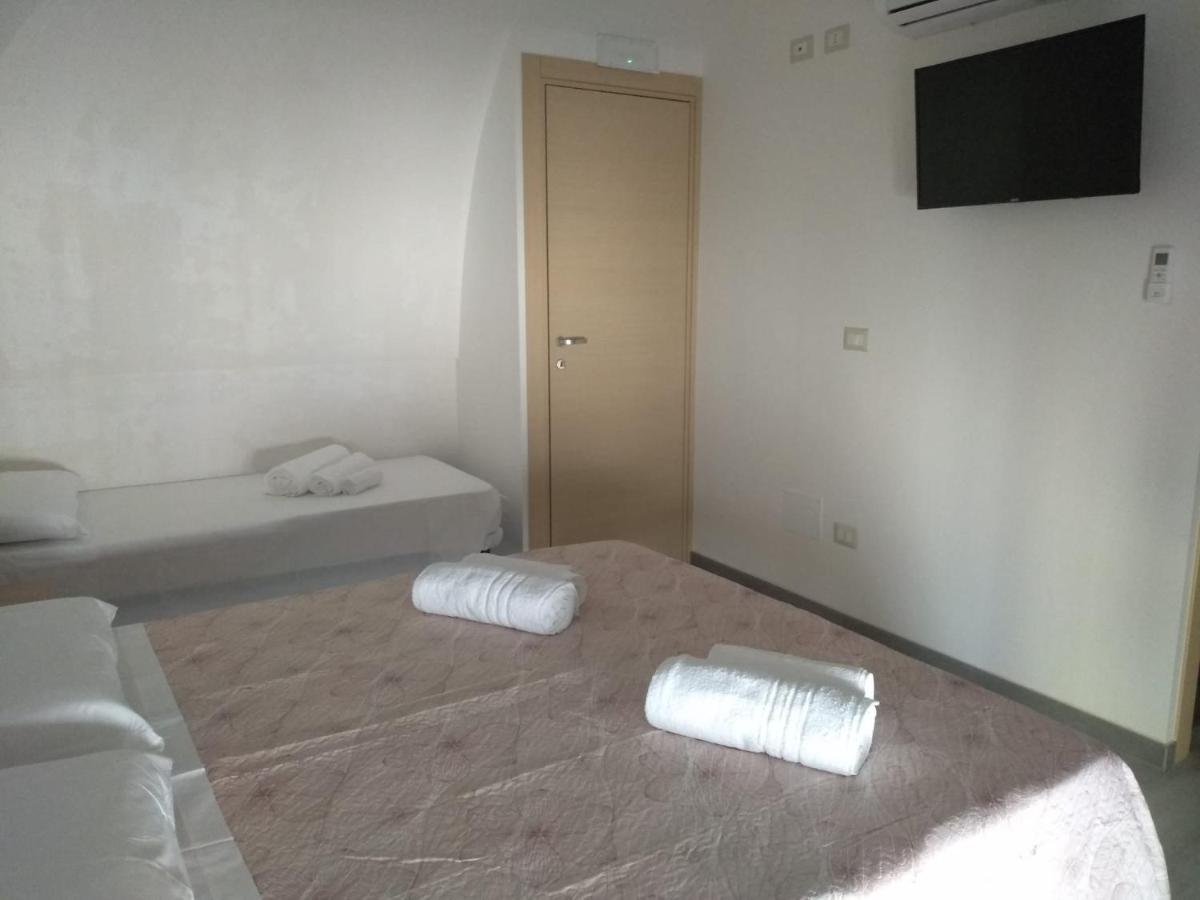 B&B L'Antica Dimora ...E Dei Mestieri Otranto Ngoại thất bức ảnh